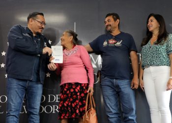 Gobierno destina $2.4 millones para viviendas de excombatientes veteranos de guerra