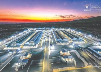El Salvador tiene la cárcel de alta seguridad más grande de América