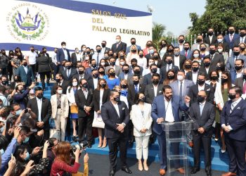 La oposición política cuestiona a los votantes por apoyar a Nuevas Ideas