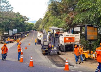 Comienza la reparación de la carretera hacia el parque del Cerro Verde