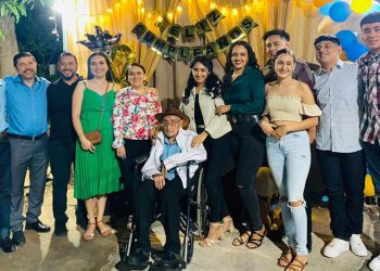 Juan Antonio Salguero, el ahuachapaneco que llegó a los 102 años
