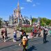 Gobernador de Florida asume control de distrito de Disney World para castigar a la compañía