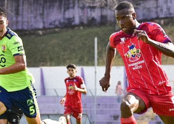Chalatenango vence sobre la hora al Santa Tecla