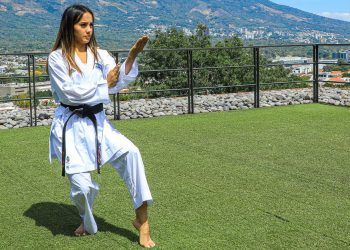 Gabriela Izaguirre, karateca salvadoreña: «Mi sueño es ser campeona mundial»