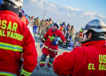 Asamblea aprueba reconocimiento especial a equipo USAR, Salud y Fuerza Armada por su labor en Turquía