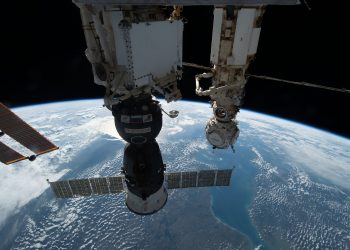 Lanzan nave para retorno de Frank Rubio