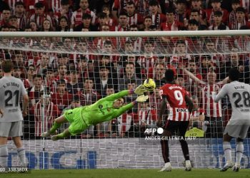 El Barça gana en Bilbao y mantiene su ventaja antes del ‘Clásico’