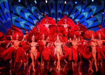 El Moulin Rouge anuncia el fin de los espectáculos con serpientes