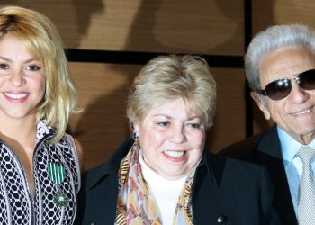 Madre de Shakira se encuentra «fuera de peligro» tras sufrir una trombosis