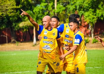 Ahuachapán se queda con el invicto de San Salvador