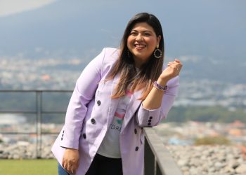 «El Salvador está cambiando y la música cristiana puede ser parte de esa renovación en el país», Gabby Chacón, cantante salvadoreña