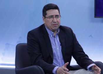 Exdiputado Douglas Avilés y su esposa son condenados y deben devolver $322,000 al Estado