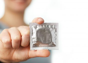 Un hombre fue condenado en Países Bajos por quitarse el preservativo sin consentimiento