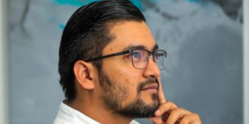 La fraseología del español de El Salvador: «Hablar pateado»
