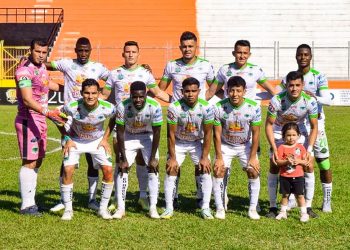 Dragón calcinó el plumaje a los pericos en el Juan Francisco Barraza