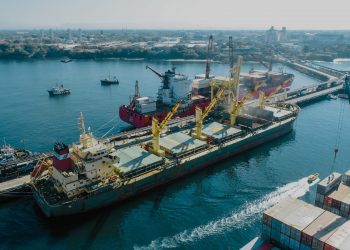 Puerto de Acajutla ha movilizado 127,000 toneladas métricas de azúcar