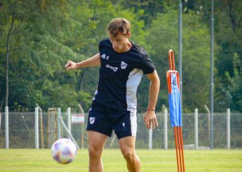 «El Salvador tiene equipo para ir al mundial, es un objetivo alcanzable»: Tomás Granitto, volante salvadoreño