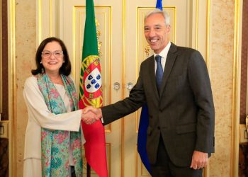 El Salvador apuesta por fortalecer lazos diplomáticos con Portugal