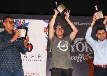 Premian a ganadores del Campeonato de Métodos y Barismo 2023