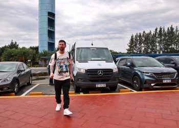 Messi arriba a Argentina para el amistoso de los campeones del mundo con Panamá