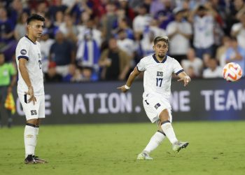 Bryan Tamacas fue elegido en el once ideal de Liga de Naciones