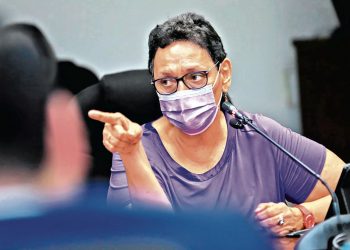 FMLN sigue defendiendo el actuar de Lorena Peña