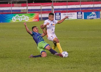 San Miguel no pasó del 0-0 ante Usulután, pero mantuvo su invicto y es líder