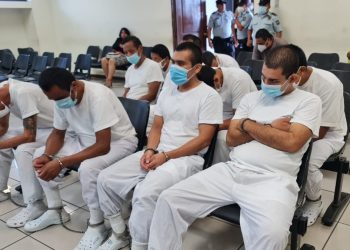 Banda de robo de furgones que delinquía en Carretera de Oro es enjuiciada
