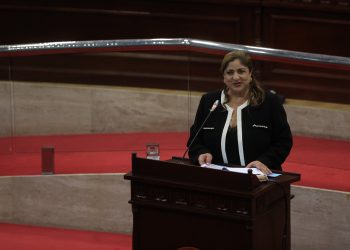 Voces femeninas que ponen en alto a El Salvador