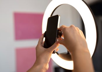 Gobierno belga veta uso de TikTok en teléfonos oficiales por seis meses
