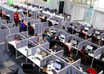 Empresas de call center generaron 28,000 empleos en 2022 en El Salvador