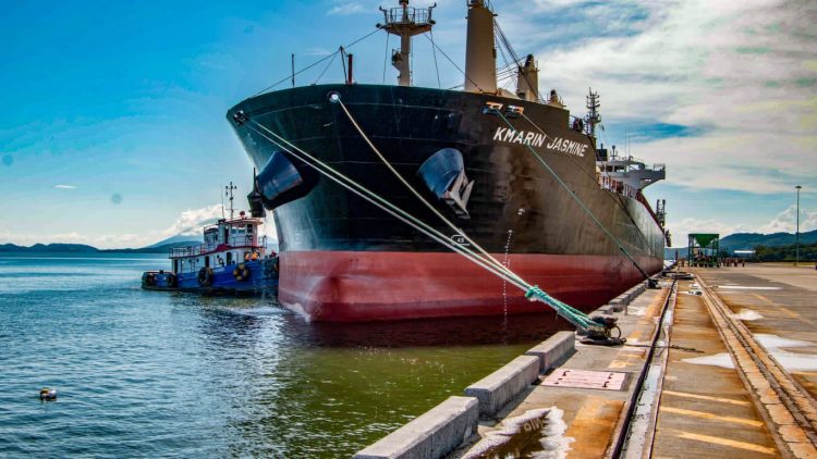 El Gobierno de El Salvador tiene en marcha un proyecto de infraestructura marítima de mayor envergadura. Foto / Diario El Salvador.
