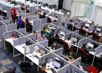 Exportación de servicios de call center roza los $500 millones en El Salvador