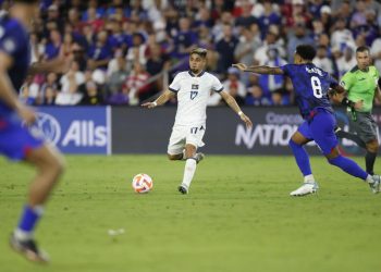 El Salvador cayó ante Estados Unidos, en Orlando, y se quedó a un paso de semifinales