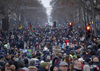Nuevas protestas en Francia contra la reforma de pensiones