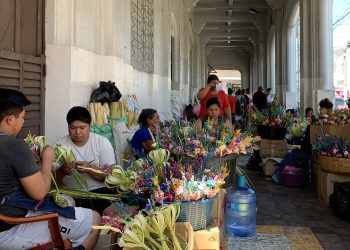 La tradición de los ramos de palma no se pierde en San Miguel
