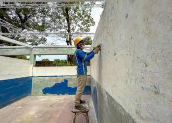 Reconstruyen el Complejo Educativo Anita Guerrero de Usulután