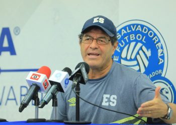 Hermanos Gil Hurtado encabezan convocados de selección para juegos ante Honduras y Estados Unidos