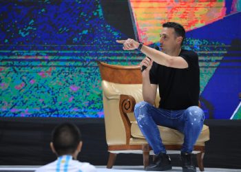 Lionel Scaloni conquistó a los salvadoreños
