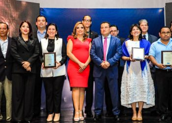 Ministerio de Trabajo reconoce a 37 empleadores por realizar negociaciones colectivas 