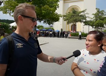 Youtuber venezolano Oscar Alejandro destaca el apoyo de los salvadoreños hacia el presidente Bukele