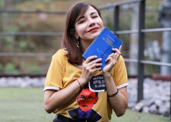 «El Salvador es rico en realidades que pueden plasmarse en la literatura»: Patricia Lovos, escritora salvadoreña