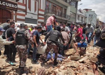 Fuerte sismo de magnitud 6,5 sacude a Ecuador este sábado