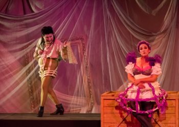 El teatro en 600 obras y 15 años de fotografías: René Figueroa