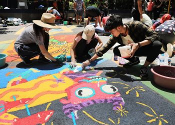 Una tradición que fortalece la identidad: alfombras de sal entre estudiantes