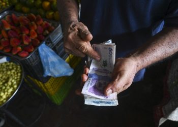 Colombia registra en marzo inflación récord del siglo XXI