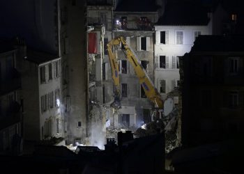 Dos cuerpos hallados en un edificio derrumbado en Marsella