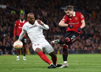 Empate esperanzador del Sevilla en Europa League, Juve y Feyenoord ganan