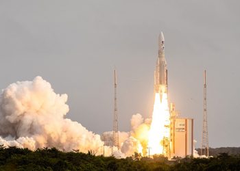 La sonda europea Juice, lanzada con éxito hacia Júpiter y sus lunas heladas