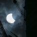 Eclipse solar total sobre el Pacífico deslumbra a observadores